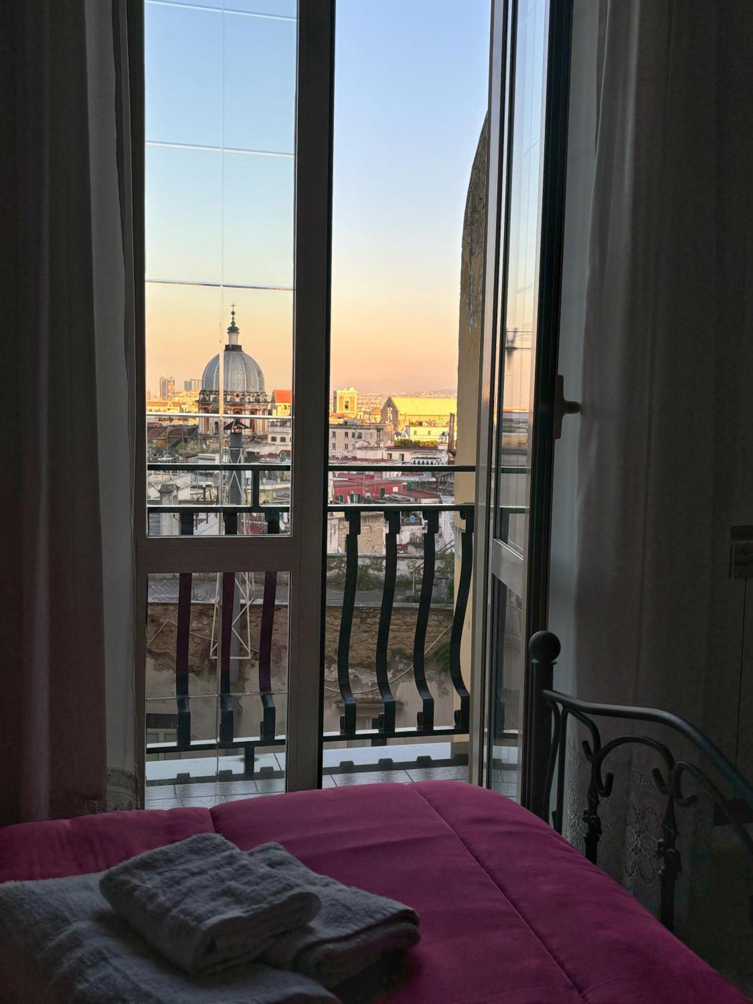 Casa Paradiso 45 Napoli Esterno foto